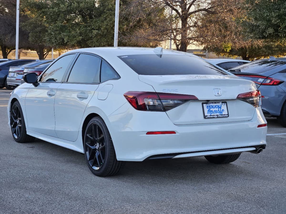 2026 Honda Civic - Image 4