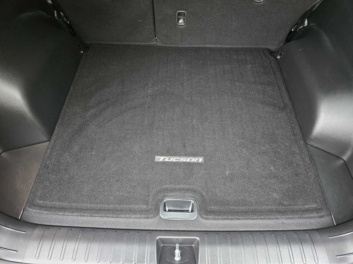 2023 Hyundai Tucson - Image 30