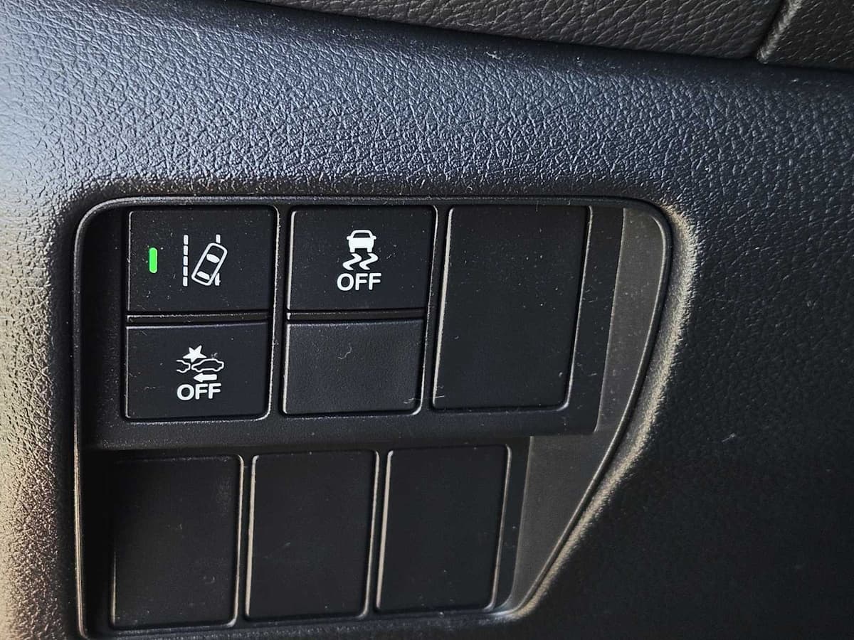 2020 Honda CR-V - Image 21