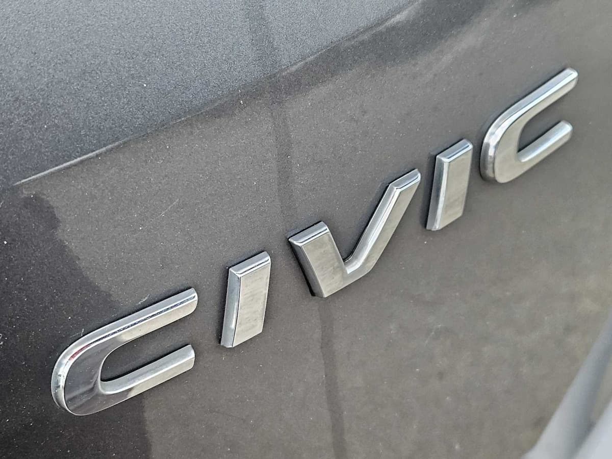 2019 Honda Civic Hatchback - Image 11