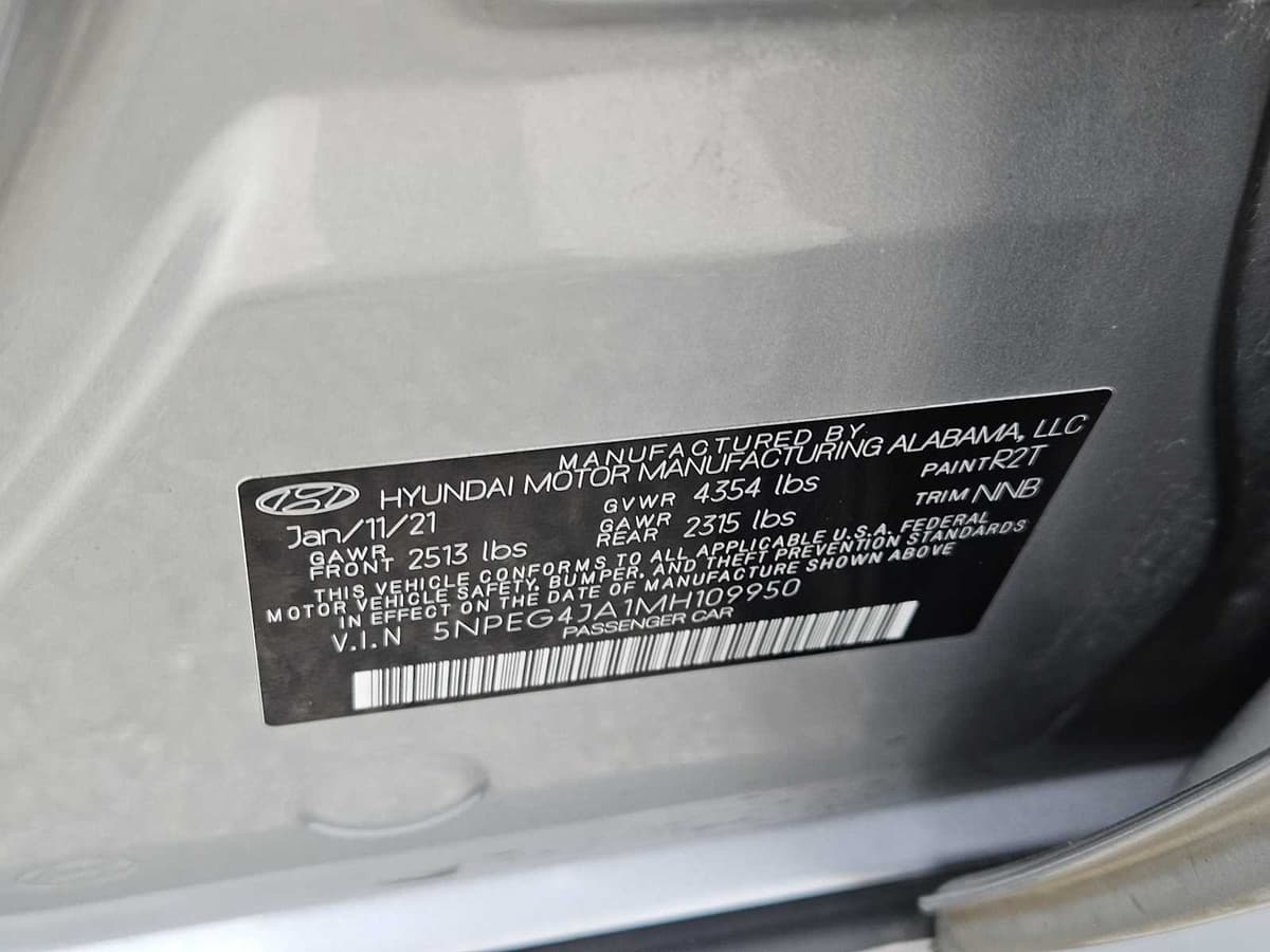 2021 Hyundai Sonata - Image 30