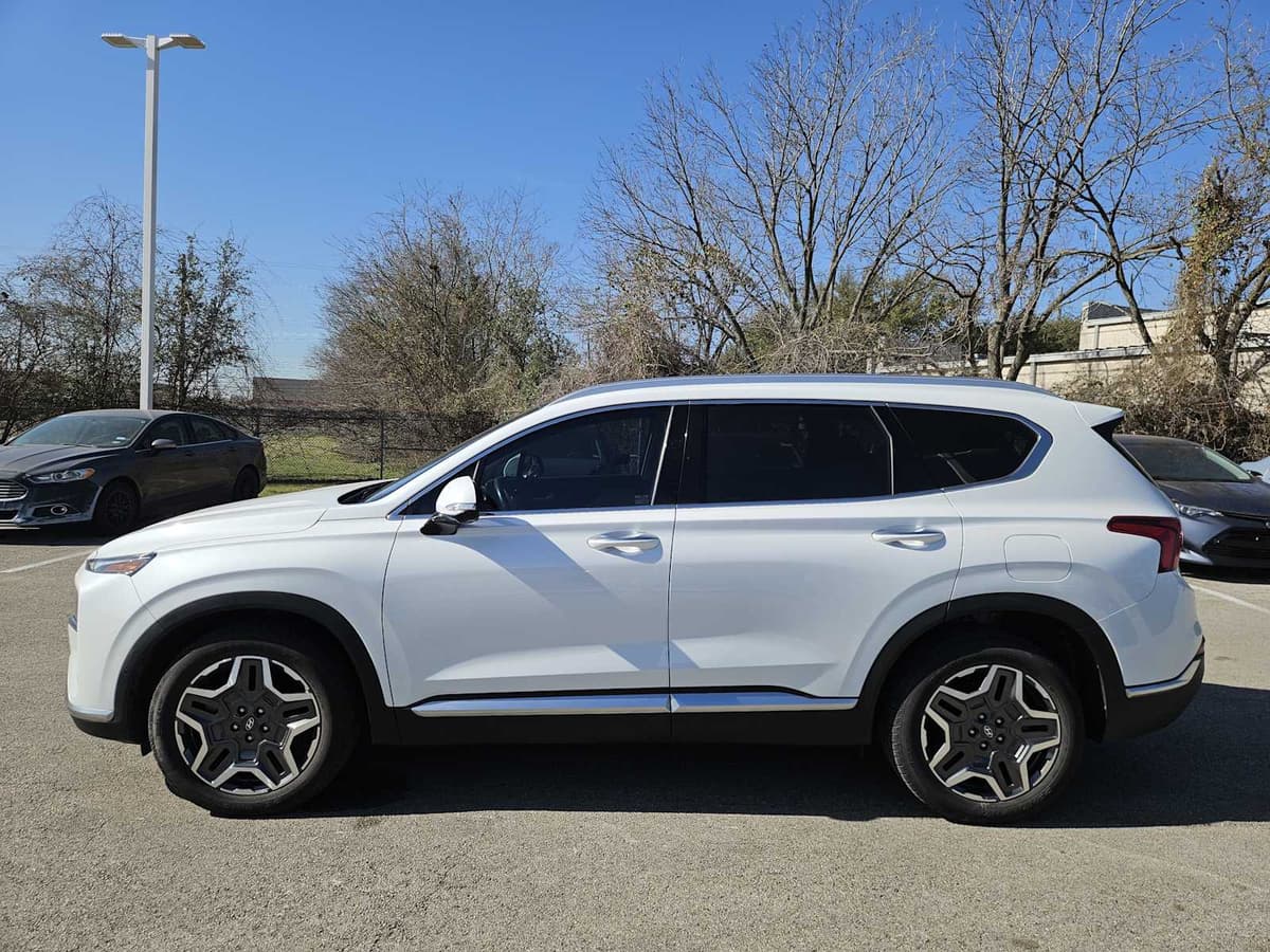 2022 Hyundai Santa Fe - Image 4