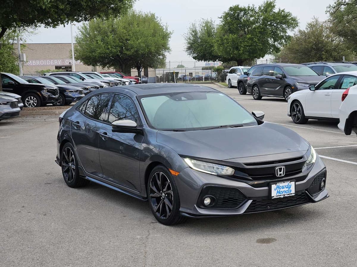 2019 Honda Civic Hatchback - Image 3