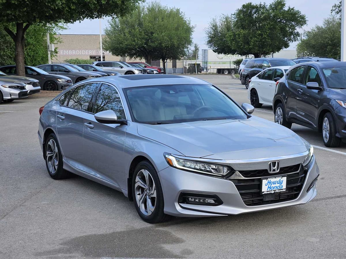 2018 Honda Accord Sedan - Image 3