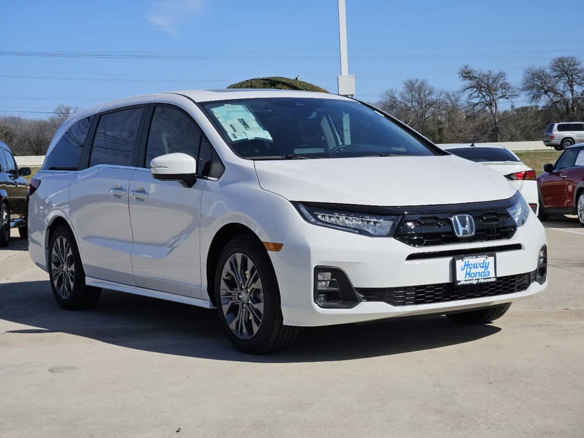 2026 Honda Odyssey - Image 3