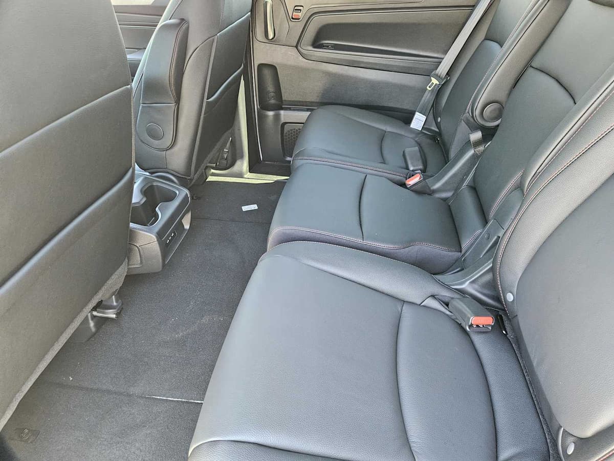 2026 Honda Odyssey - Image 23