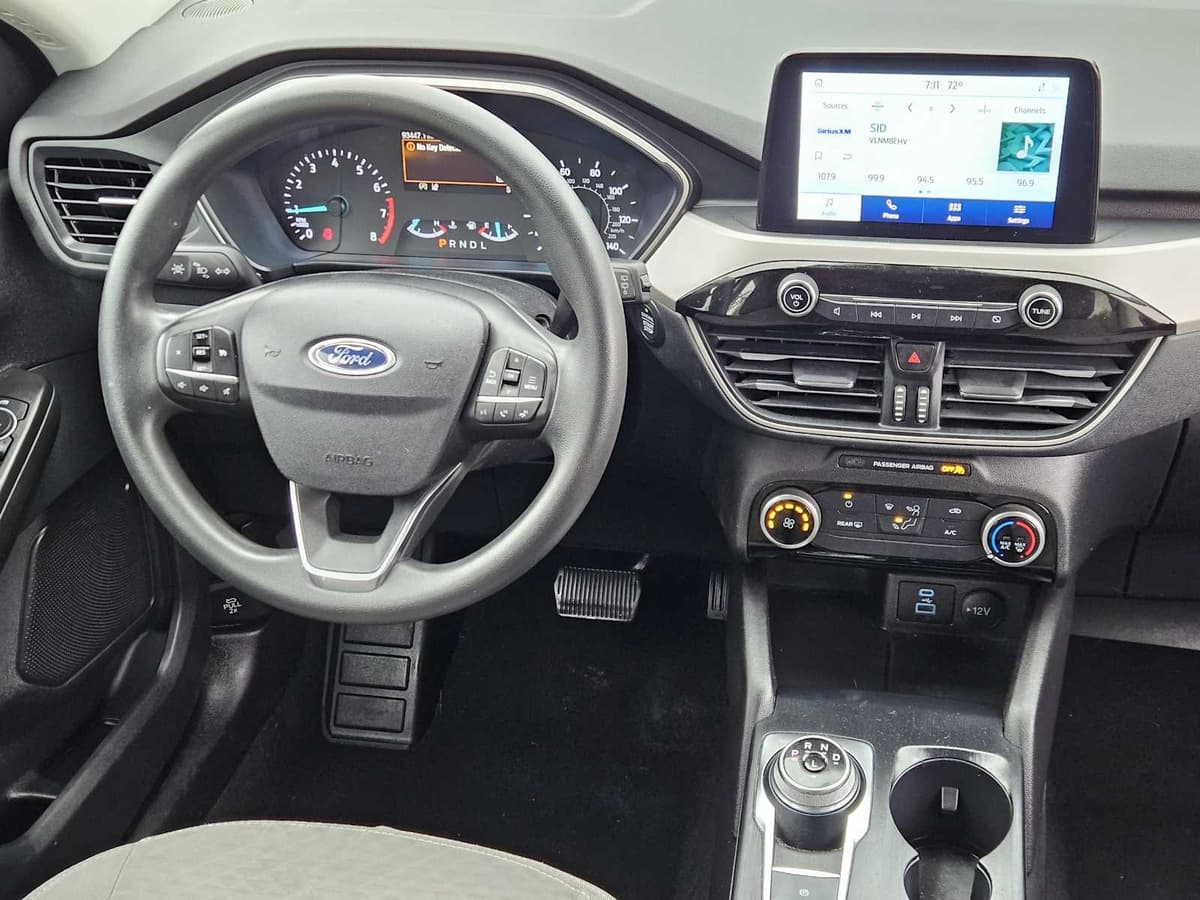 2022 Ford Escape - Image 25