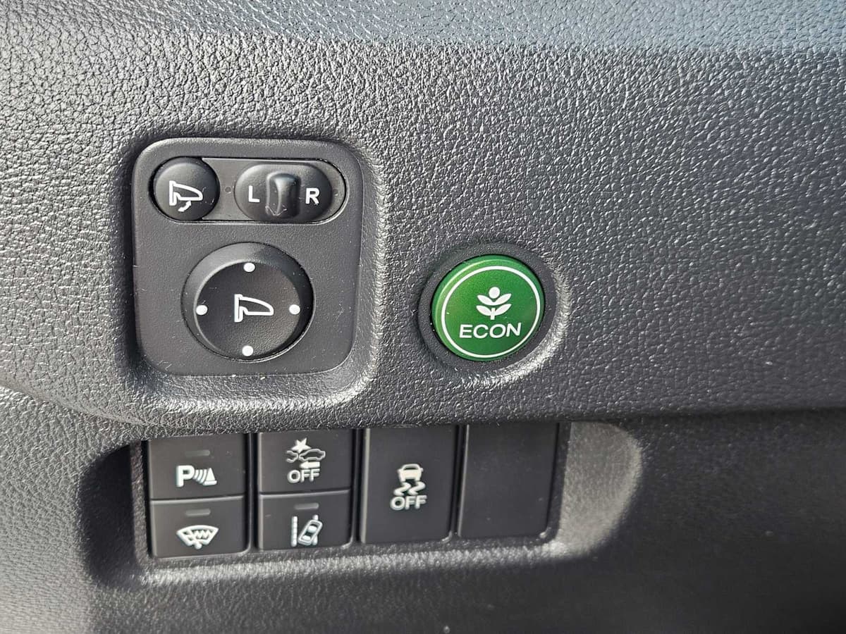 2024 Honda Passport - Image 22