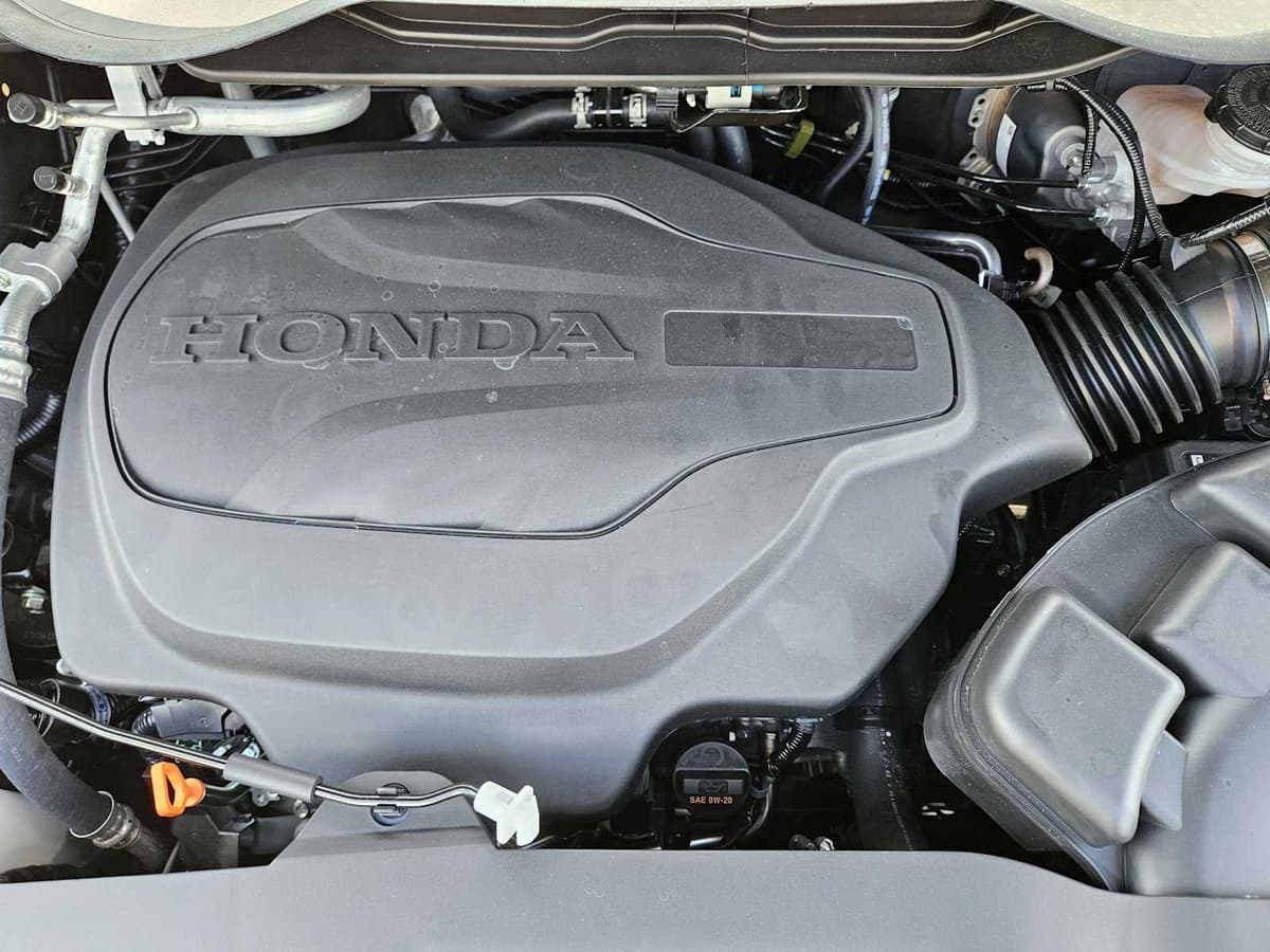 2026 Honda Odyssey - Image 10