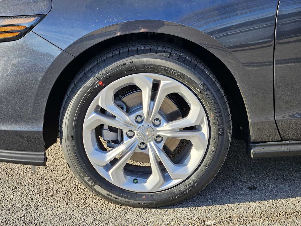 2026 Honda Accord - Image 8