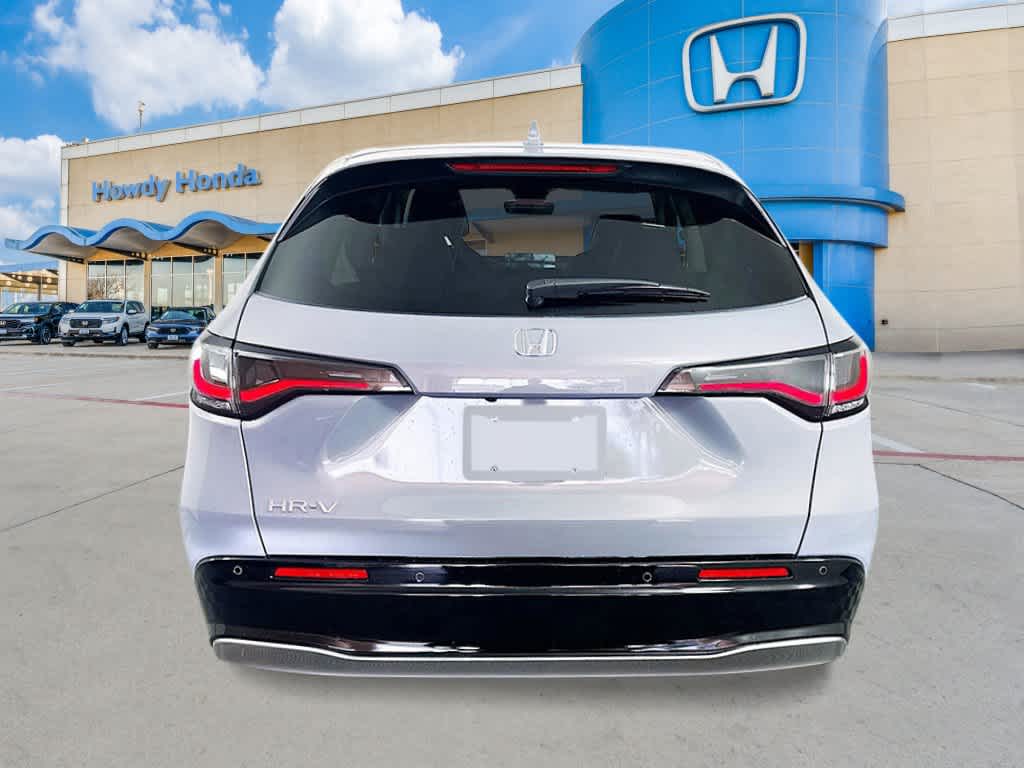 2027 Honda HR-V - Image 3