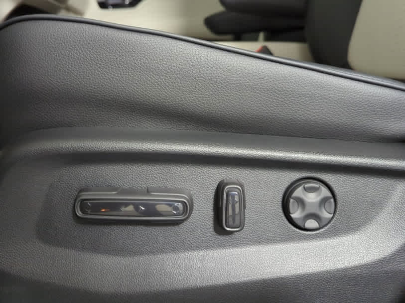 2026 Honda Odyssey - Image 18