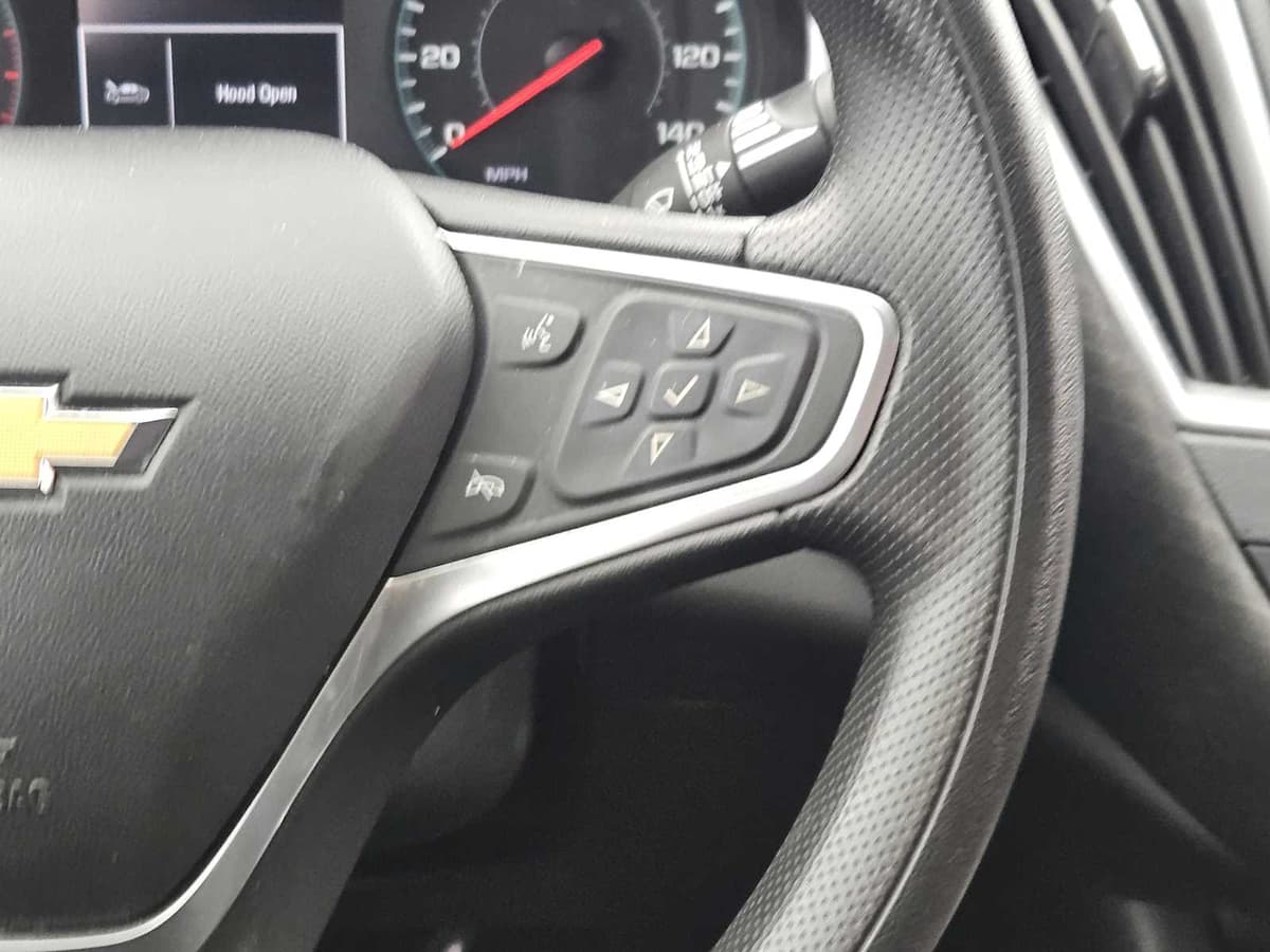 2023 Chevrolet Malibu - Image 27