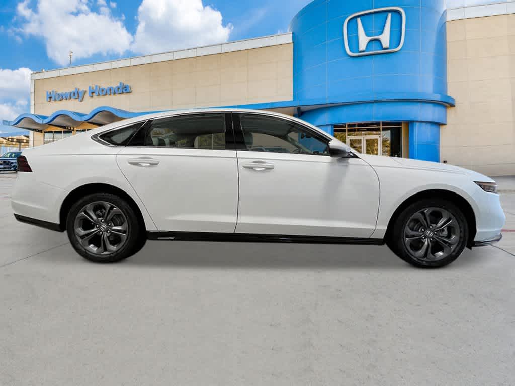 2026 Honda Accord Hybrid - Image 8