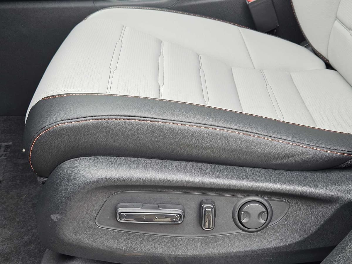 2026 Honda CR-V Hybrid - Image 21