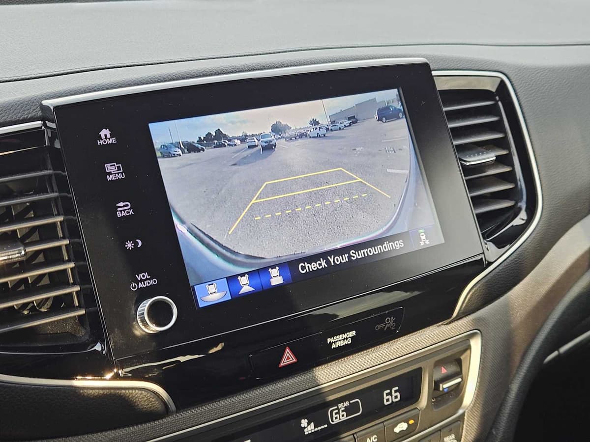 2023 Honda Ridgeline - Image 18