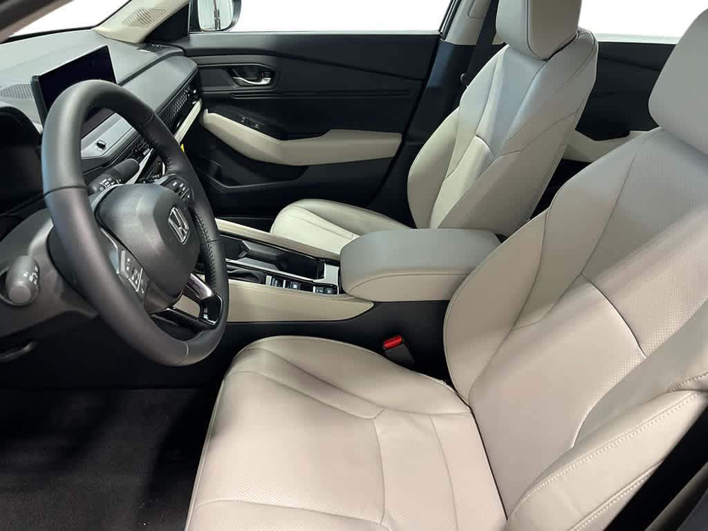 2026 Honda Accord Hybrid - Image 11