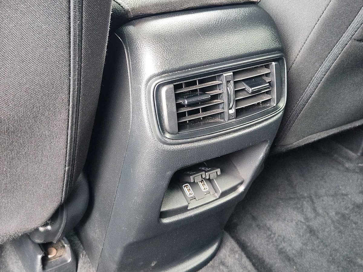 2021 Honda CR-V - Image 30