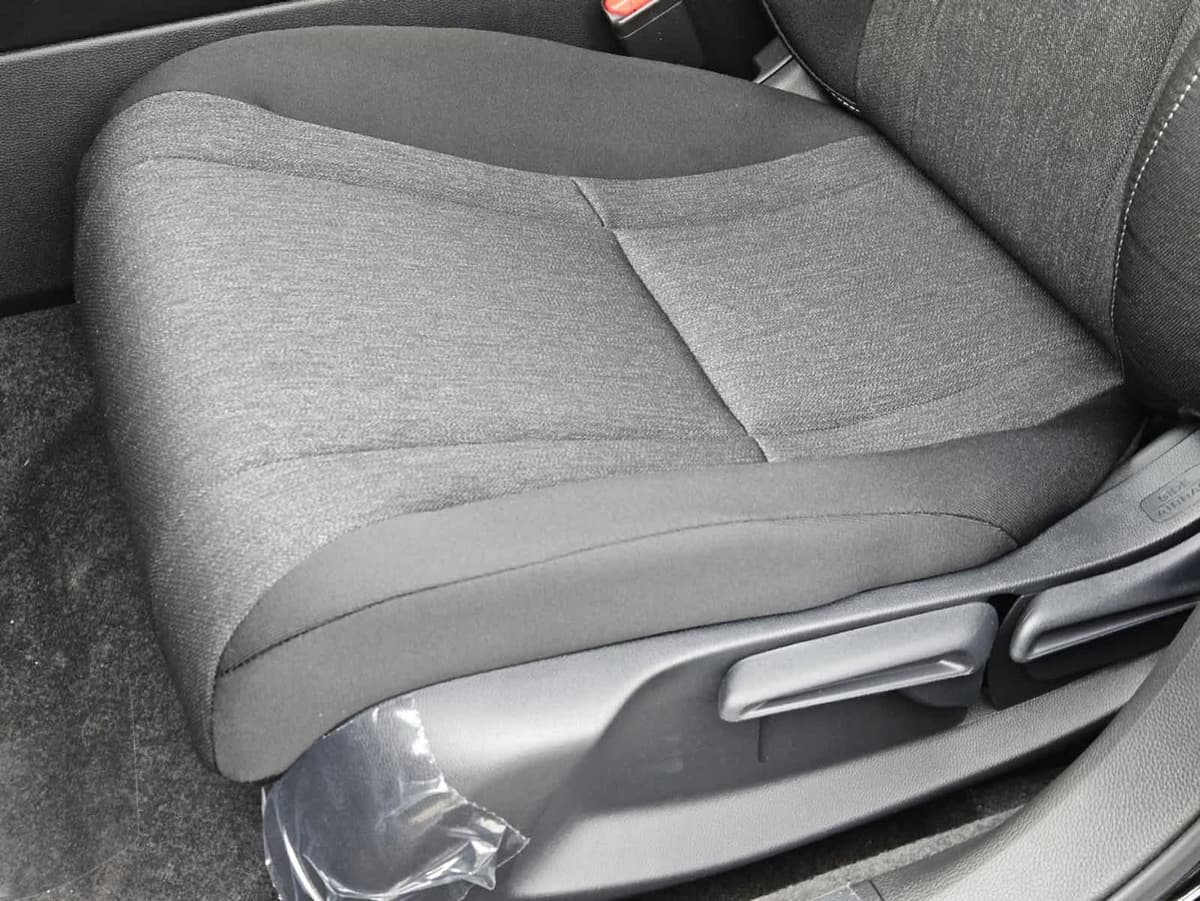 2025 Honda Accord - Image 21