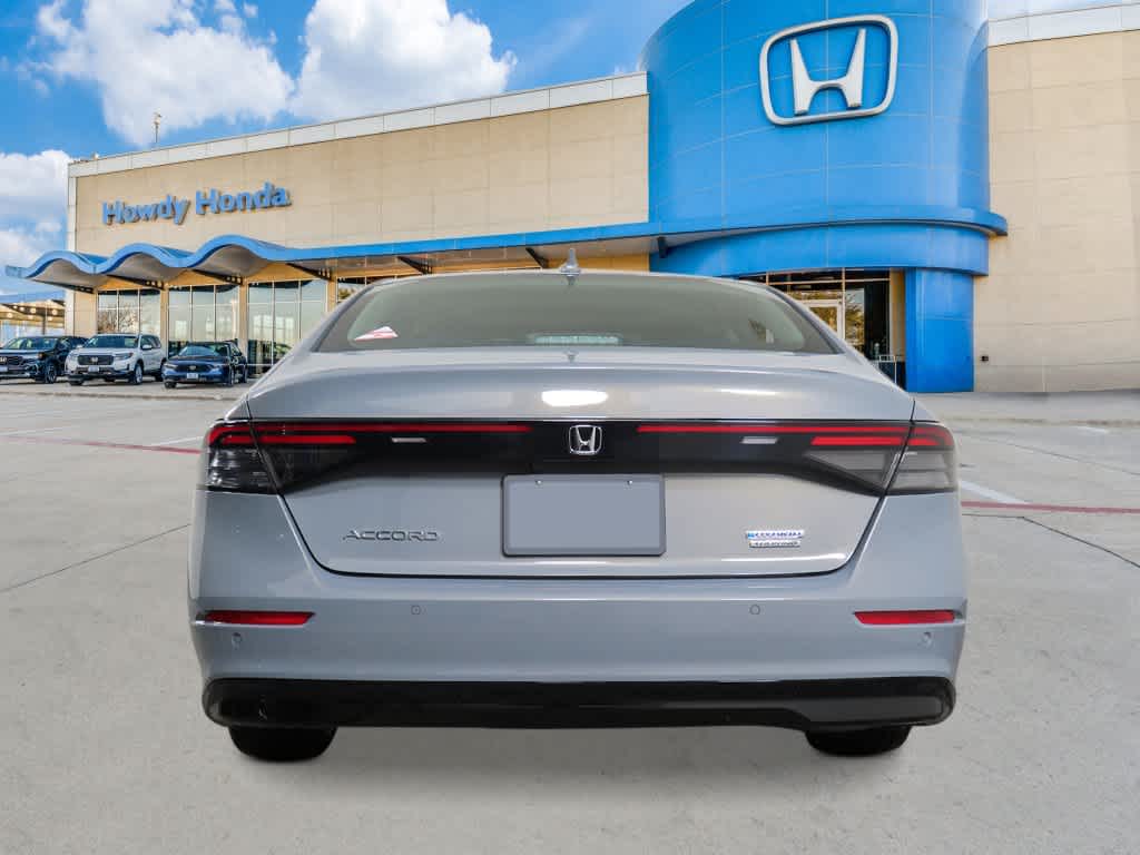 2026 Honda Accord Hybrid - Image 4
