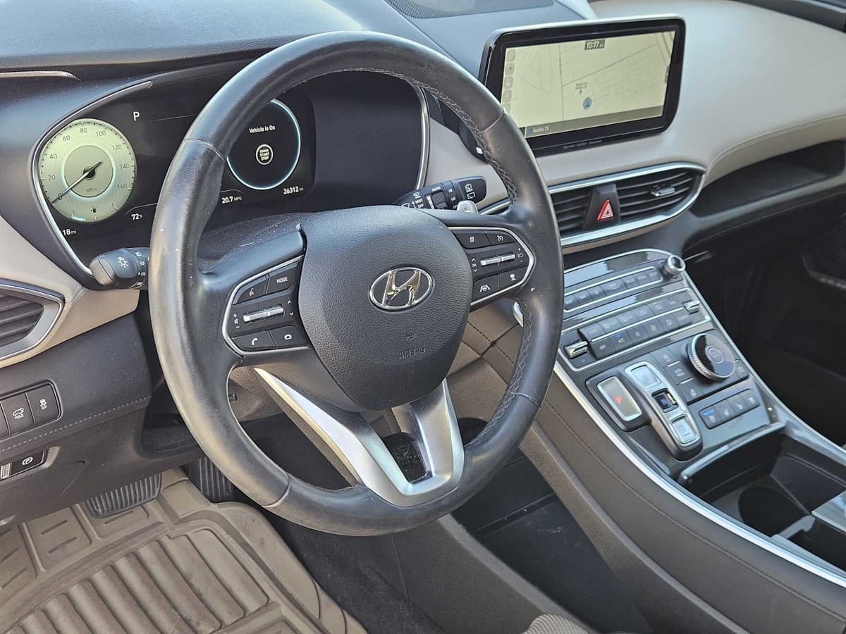 2022 Hyundai Santa Fe - Image 2