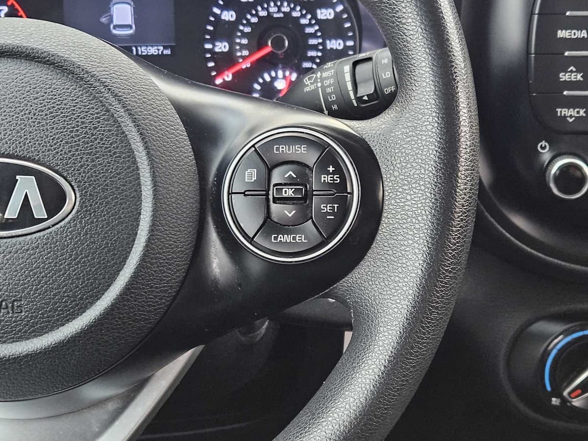 2020 Kia Soul - Image 25