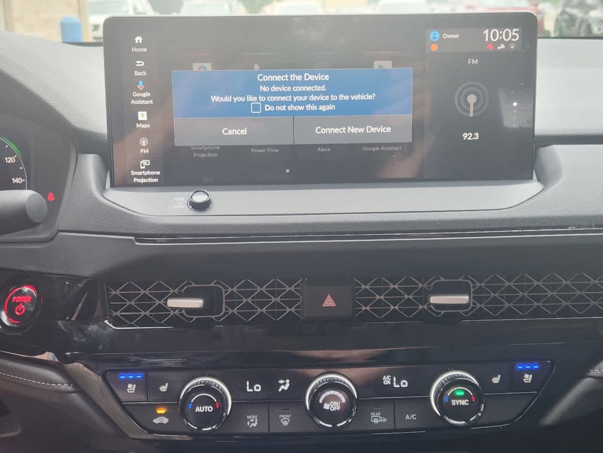 2025 Honda Accord Hybrid - Image 12