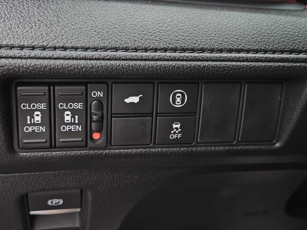 2023 Honda Odyssey - Image 22
