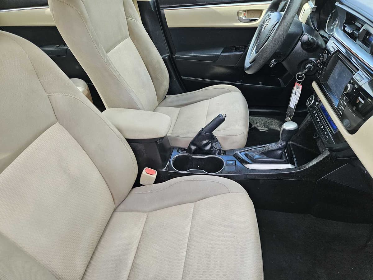 2014 Toyota Corolla - Image 14