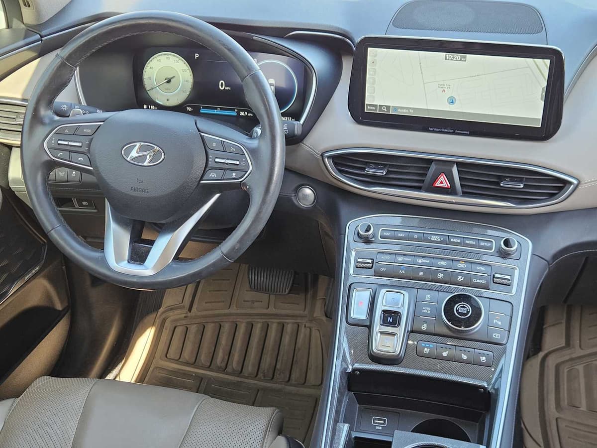 2022 Hyundai Santa Fe - Image 25