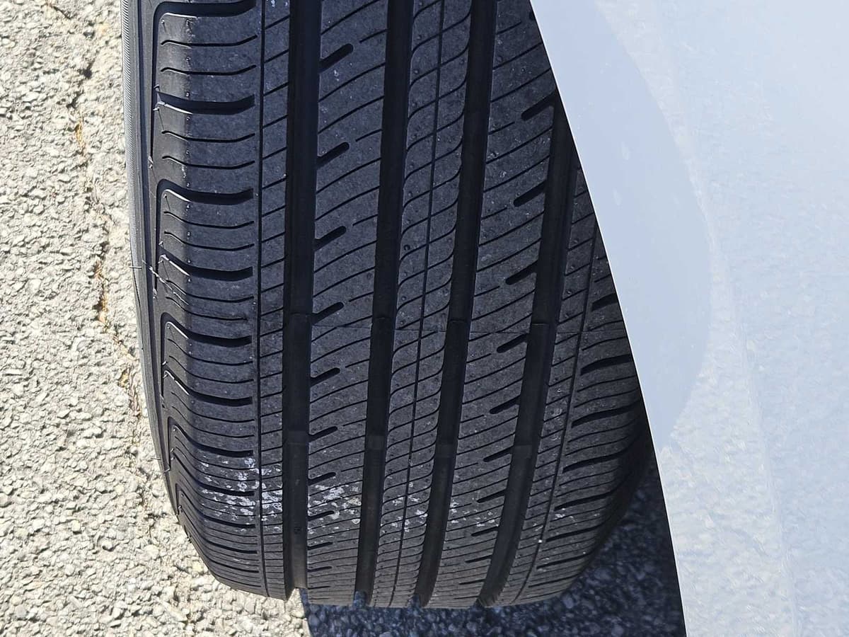 2021 Chevrolet Equinox - Image 10