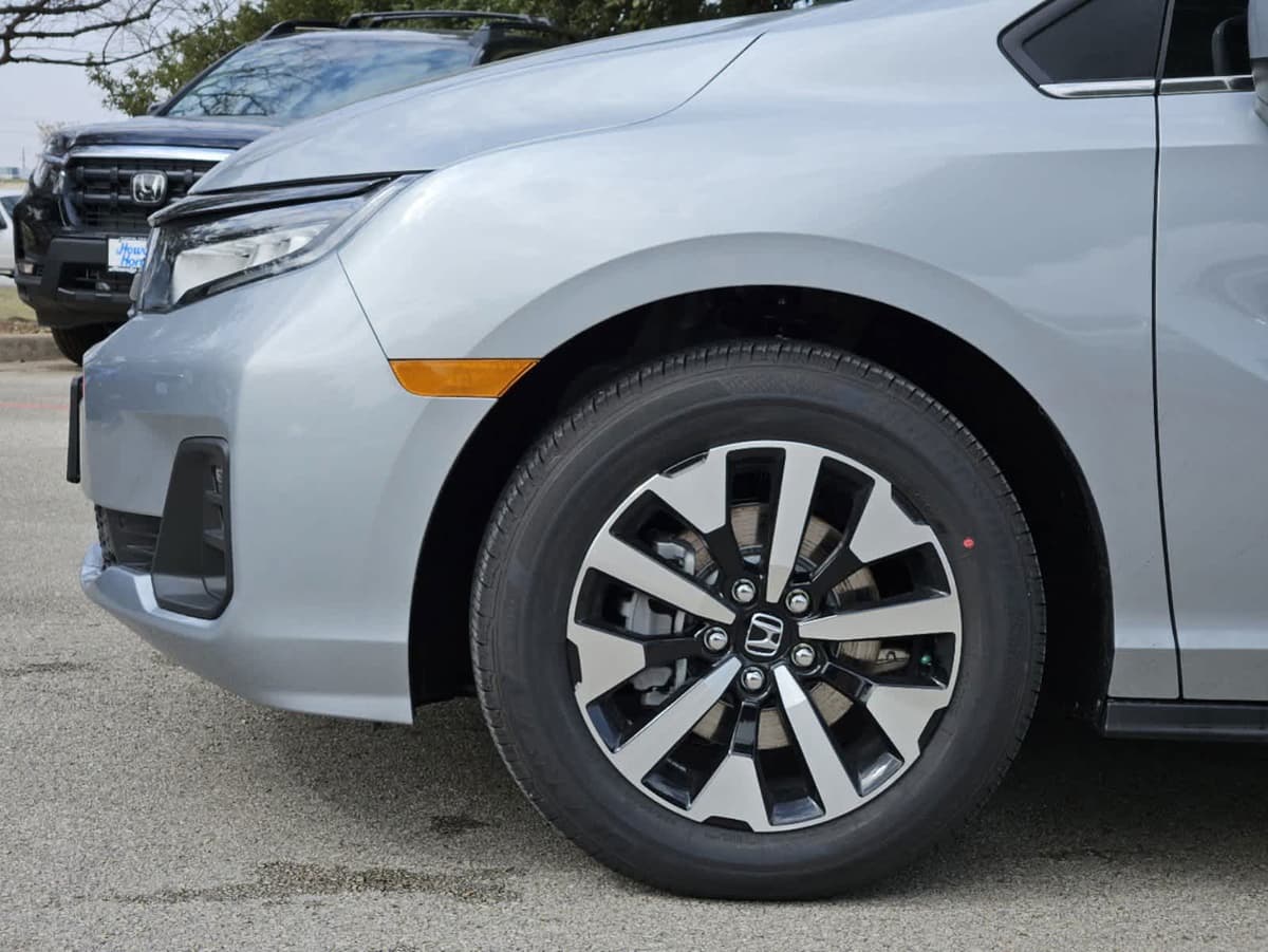 2026 Honda Odyssey - Image 7