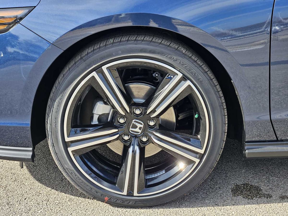 2026 Honda Accord - Image 8