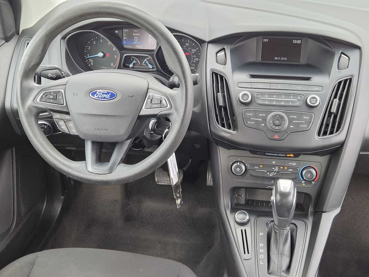 2016 Ford Focus - Image 25