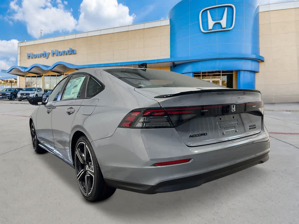 2026 Honda Accord Hybrid - Image 3