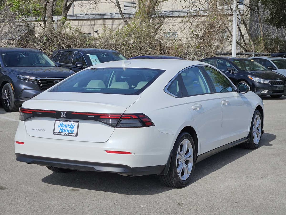 2023 Honda Accord - Image 6