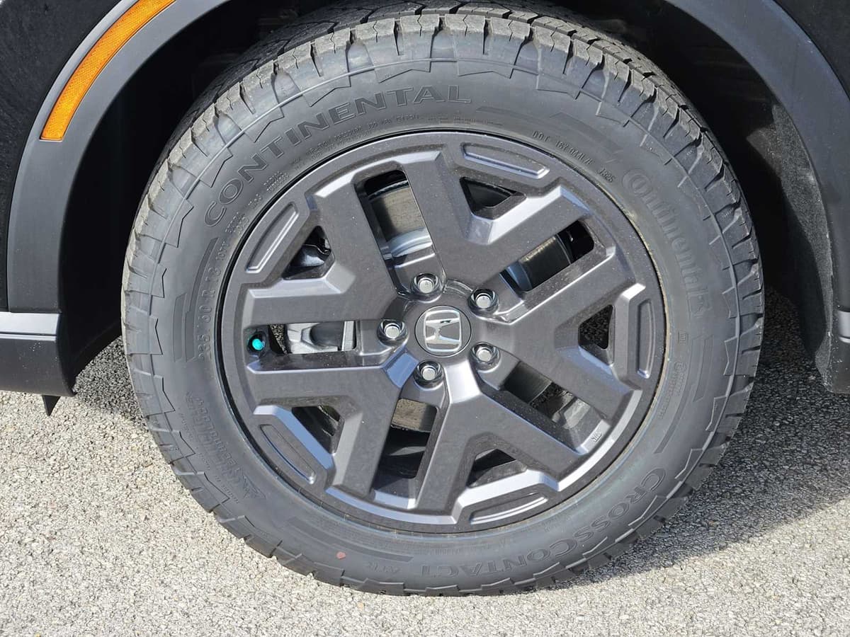 2026 Honda CR-V Hybrid - Image 9