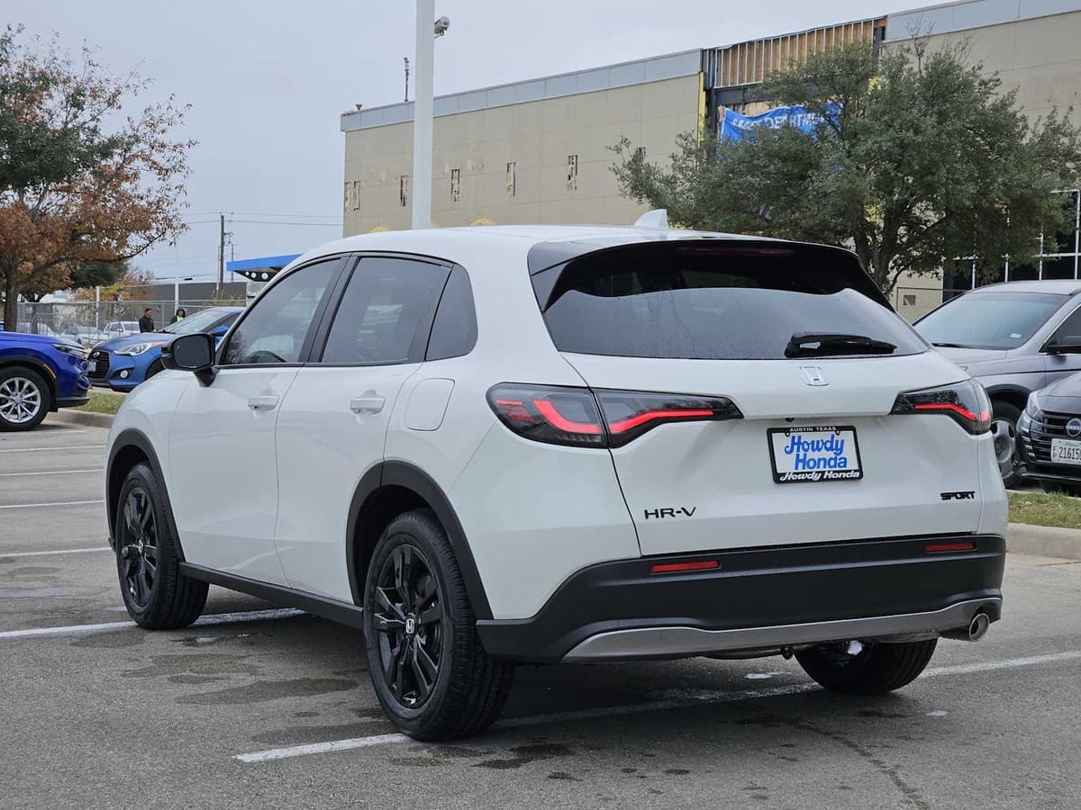 2026 Honda HR-V - Image 4