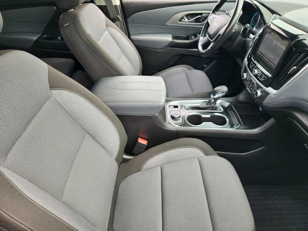 2021 Chevrolet Traverse - Image 14