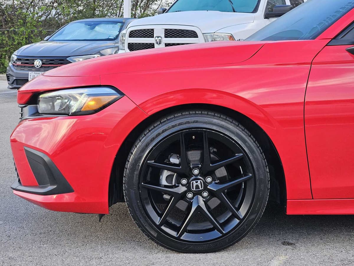 2024 Honda Civic - Image 8