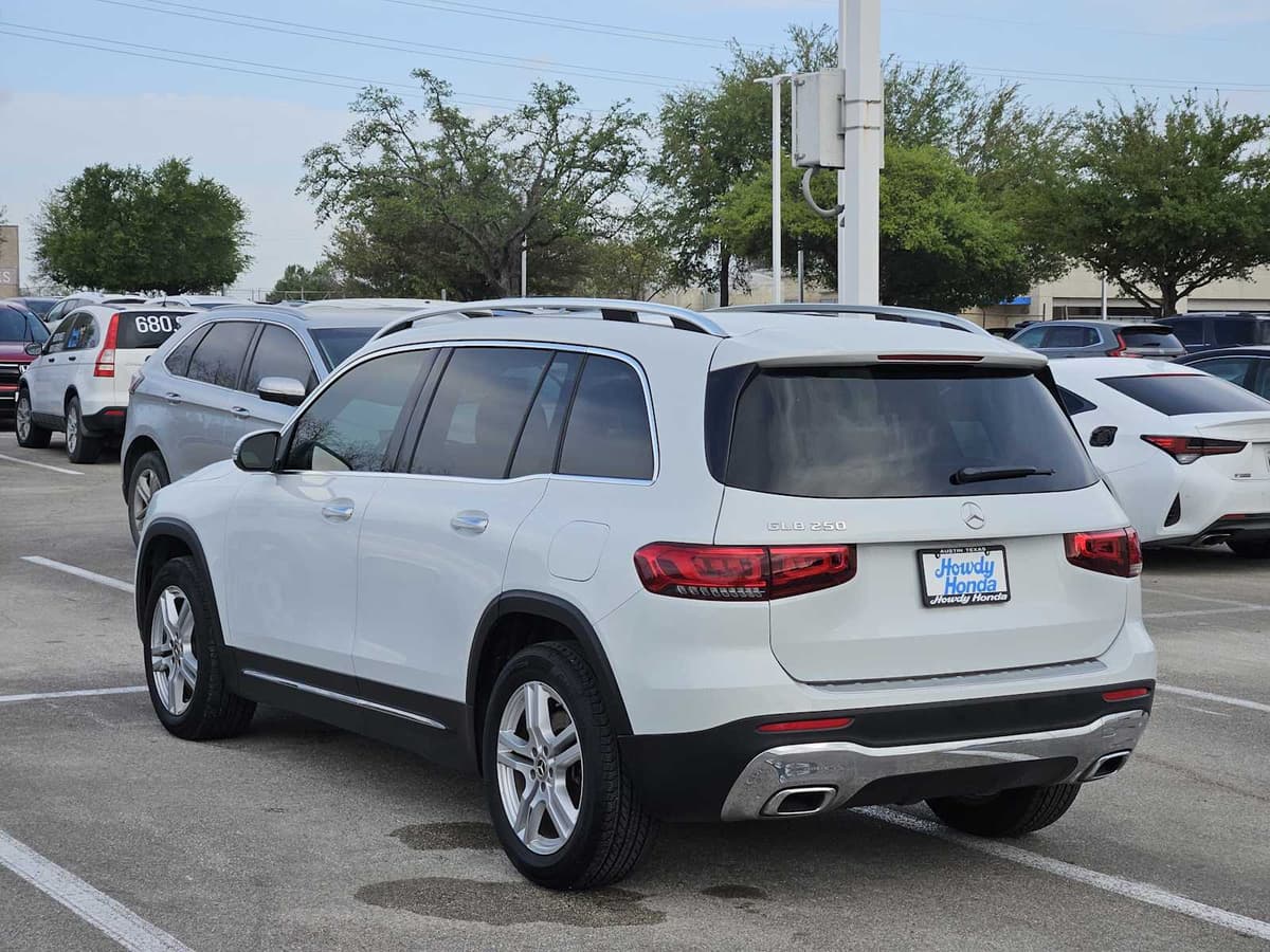 2022 Mercedes-Benz GLB 250 - Image 5