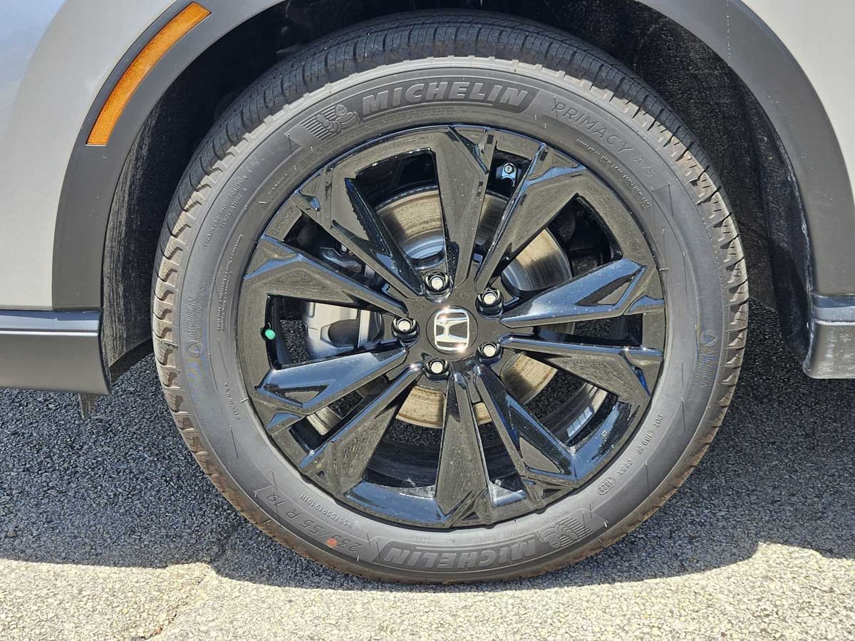 2026 Honda CR-V Hybrid - Image 9