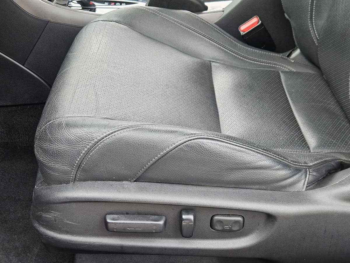 2016 Honda Accord Coupe - Image 23