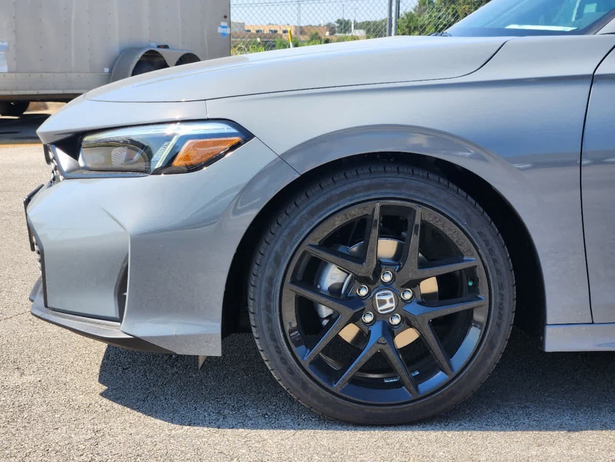 2026 Honda Civic - Image 8