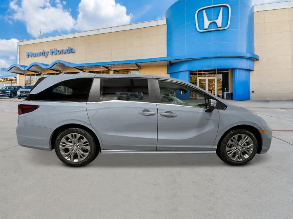2026 Honda Odyssey - Image 8