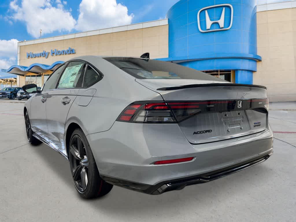 2026 Honda Accord Hybrid - Image 3