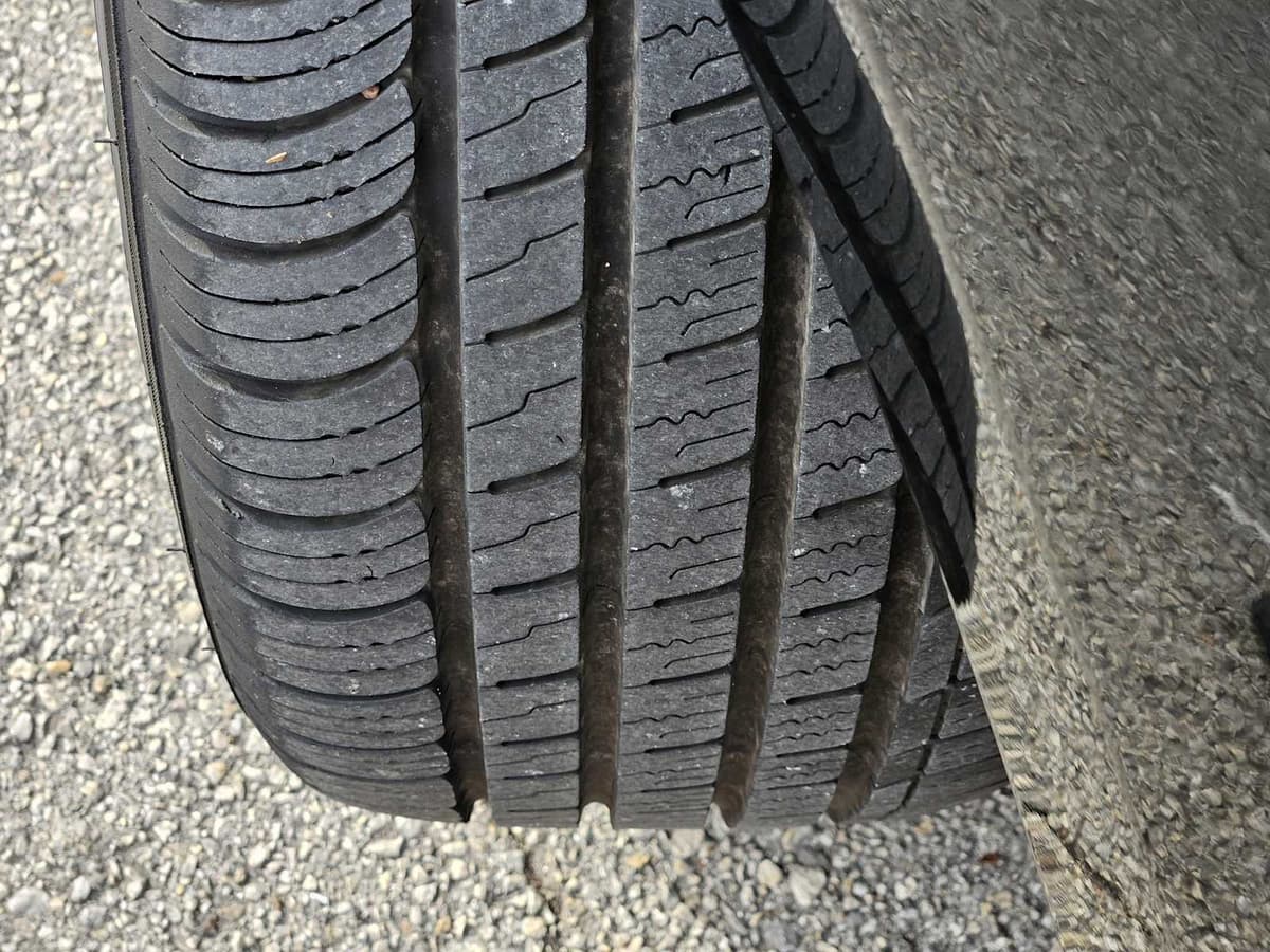 2023 Nissan Altima - Image 10