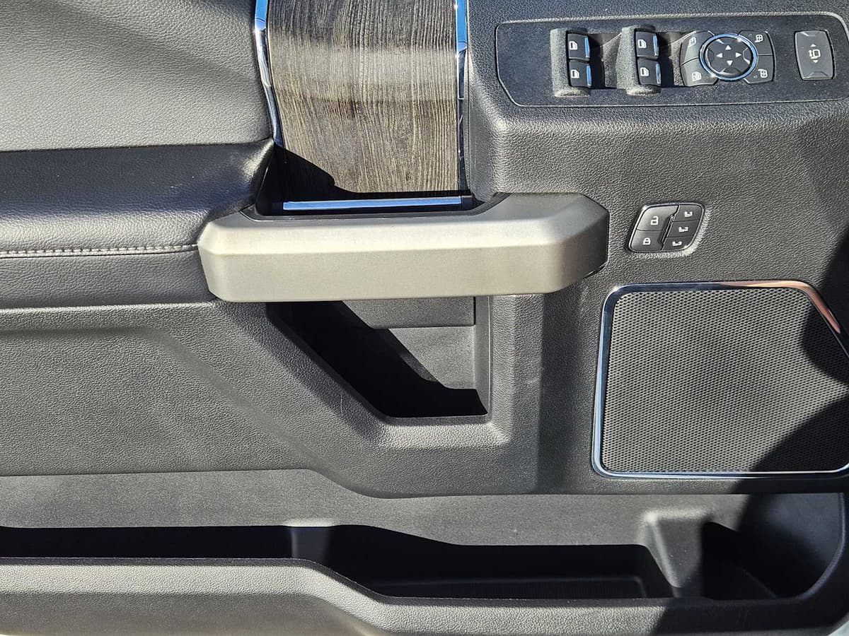 2021 Ford Super Duty F-250 Pickup - Image 22