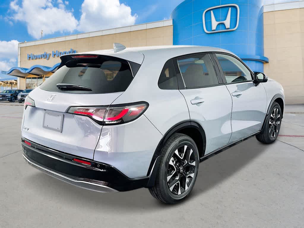 2027 Honda HR-V - Image 4