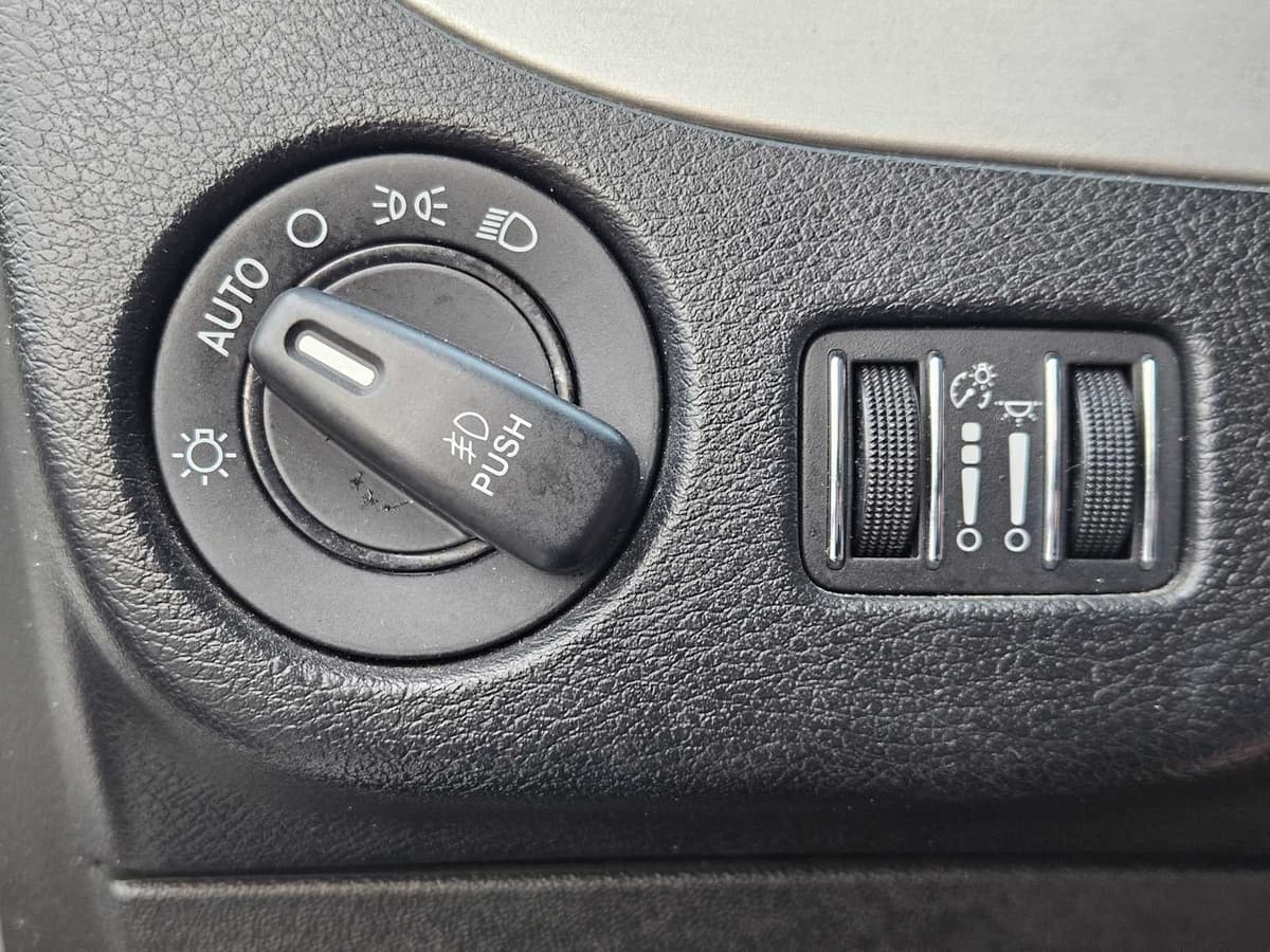 2018 Dodge Grand Caravan - Image 20